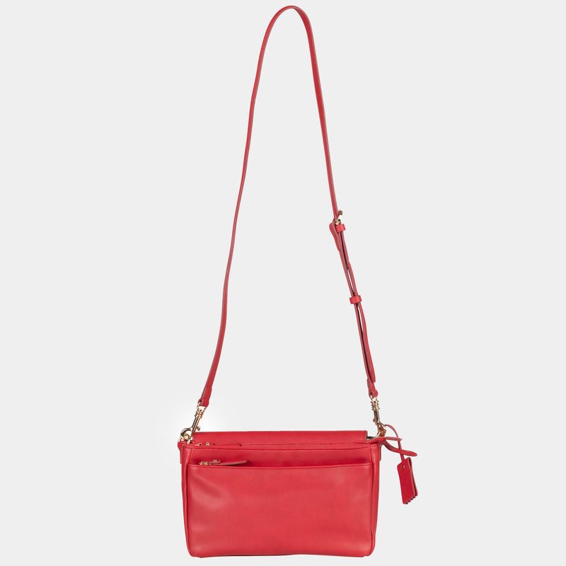 Peek-A-Boo Crossbody in Red